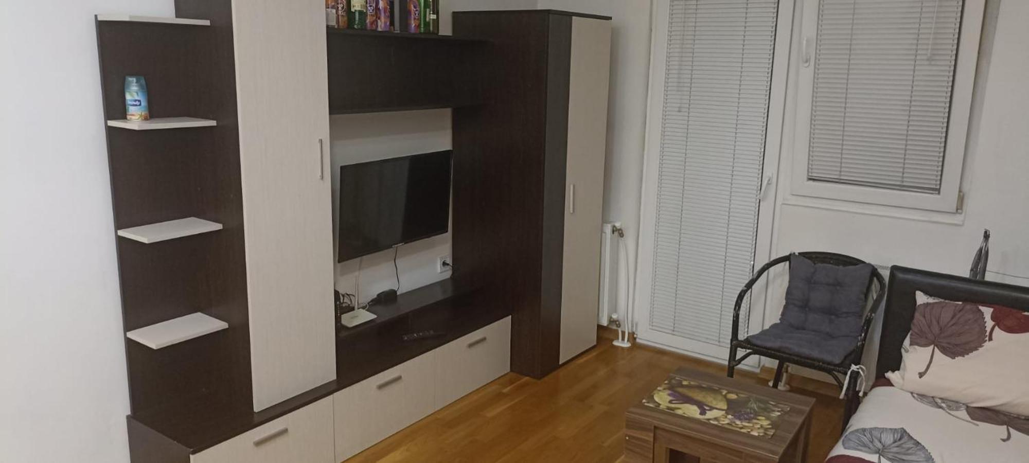 Wonderful Studio Apartment In Skopje Center Exterior photo